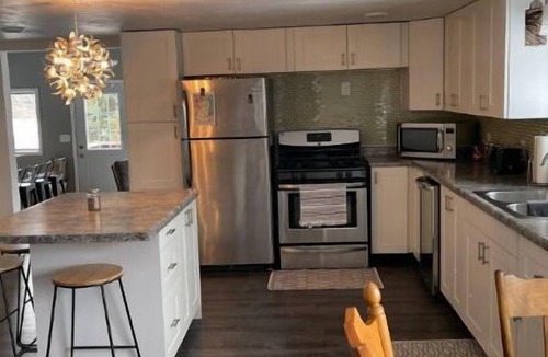 Lakewood House | Northern Retreat Rental
