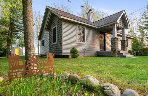 Cheboygan Cottage | Northern Tranquility on Black Lake Available the weeks of July 11 and July 18!