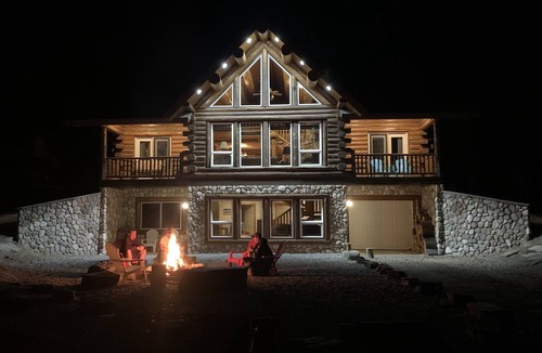 Troy Cabin | Northshore Retreat, Bull Lake