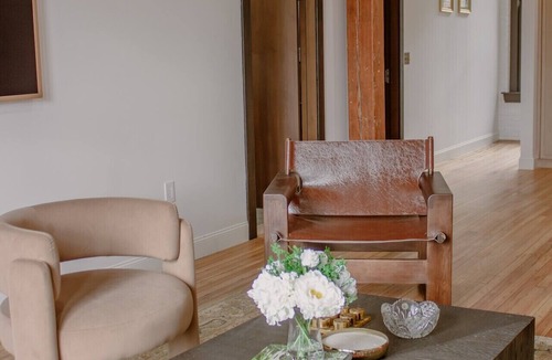 Troy Apartment | Northwest Corner 2bd, Room 401