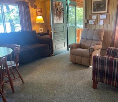 St Germain House | Northwoods Lake Content Cabin