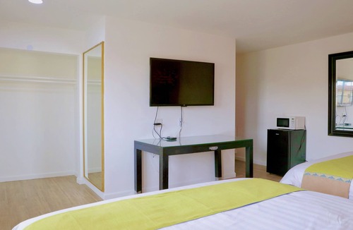 Norwalk Hotel | Norwalk Inn & Suites