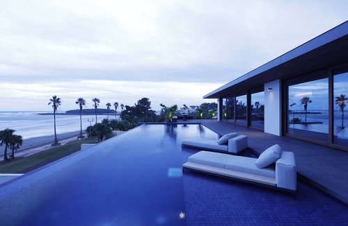 Aoshima Villa | NOT A HOTEL AOSHIMA