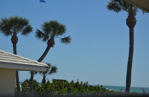 Aloha Kai House | Nothing Comparable on Siesta Key to 4BR Beachfront - Right on #1 Rated Beach