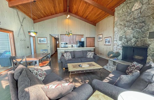 Lutsen House | Notre Reve - Cascade Beach Road - Lake Superior - Lutsen, MN - Cascade Vacation