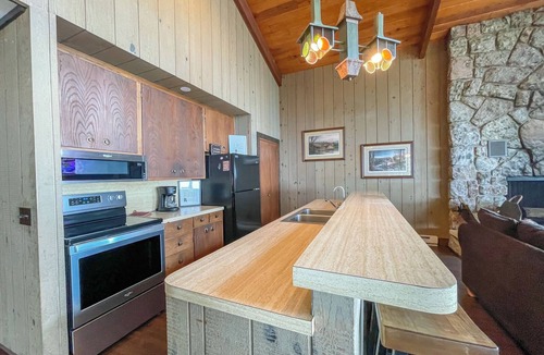 Lutsen House | Notre Reve - Cascade Beach Road - Lake Superior - Lutsen, MN - Cascade Vacation