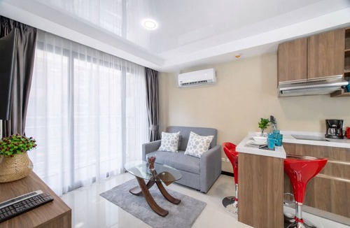 Nai Harn Apartment | NOVA Condo 1BR | Pool View | NBC Nai Harn