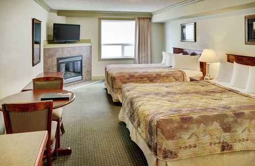 Peace River Hotel | Nova Inn Peace River