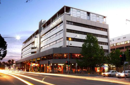 Canberra City Centre Hotel | Novotel Canberra
