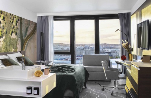 Saint-Lambert Hotel | Novotel Paris Porte De Versailles