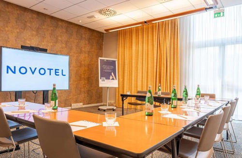 Zona IX Acqua Vergine Hotel | Novotel Roma Est