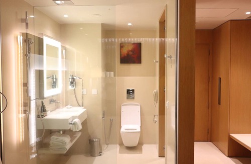 Visakhapatnam Hotel | Novotel Visakhapatnam Varun Beach Hotel