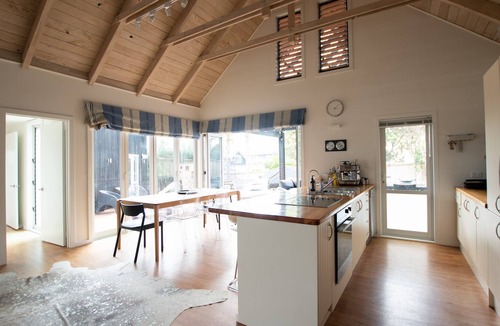 Omaha House | Now available for Anniversary and Waitangi long weekends!!!