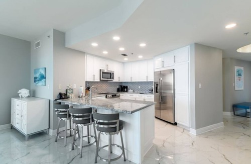 Pensacola Beach Condo | Now with lower fees! 3 Portofino 1707