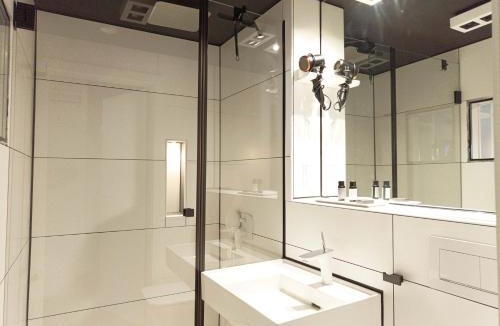 Walzbachtal Hotel | NOX HOTEL - Digital-Check-In - No Reception - nahe Bretten & Karlsruhe - 5 Future