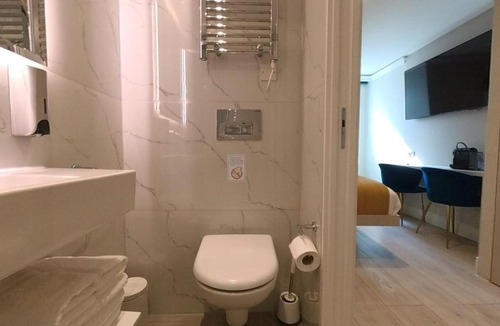 West Kensington Hotel | NOX Olympia