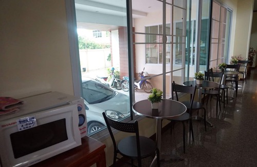 Nakhon Phanom Hotel | NP Residence