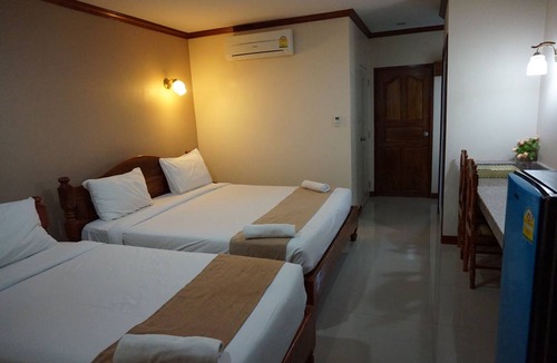 Nakhon Phanom Hotel | NP Residence
