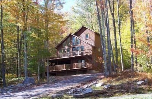 Davis House | NP17-Romantic Getaway! Close to towns! Hot tub!