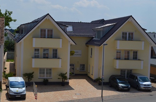 Rust Apartment | Nr.7 Deluxe Apartement mit max. 4 Schlafzimmern und max. 2 Badezimmern (10-16 Erwachsene)