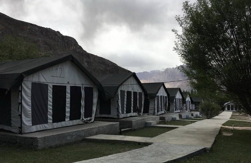 Hunder RV Rental | Nubra Summer Camp