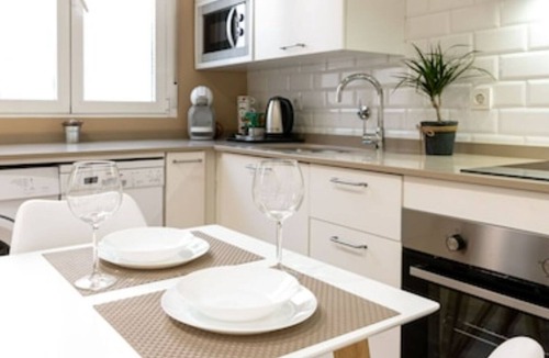 Distrito Sur Apartment | Nuevo Lolf a step away from the Roman bridge and the historic center of Córdoba.