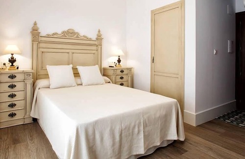 Montefrio House | Nuevo Monteftur