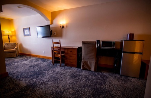 De Pere Hotel | Nuks Executive Suites