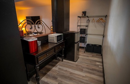 De Pere Hotel | Nuks Executive Suites