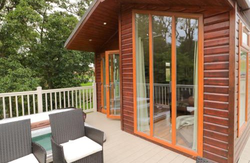 Morpeth House | Number 43 Burnside Lodge