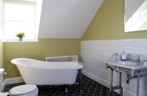 West Cliff Bed & Breakfast | Number 6
