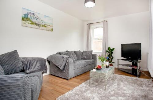 Stenalees House | Number One