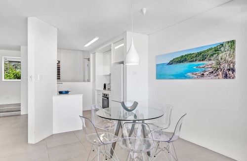 Noosa Heads Apartment | Number One In Hastings Street