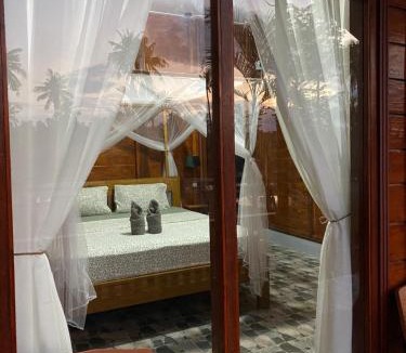 Riung Bed & Breakfast | Nuna Bungalows
