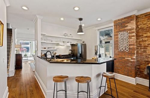 German Village House | nUpscale 3-Story German Village Home - Near Cafés