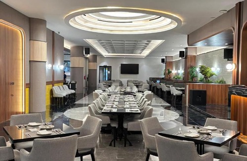 Semarang Hotel | Nusatu by ARTOTEL - Semarang