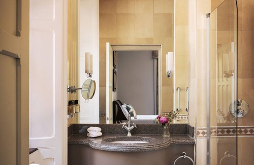 Nutfield Hotel | Nutfield Priory Hotel And Spa