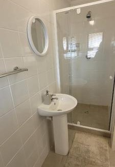 Cape West Coast Apartment | Nuwepos
