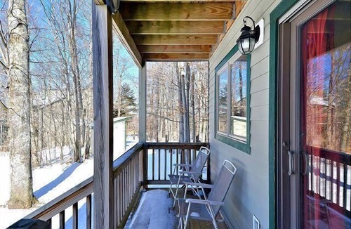 Northface Condo | NWB6-Timberline Condo! Sleeps 8
