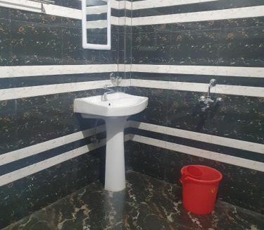 Dirang Hotel | Nyidon Residency