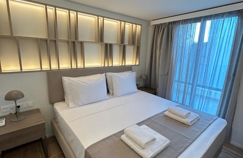 Omonia Apartment | O!live Fully Equipped Apartments with Unique Design