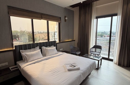 Islampur Hotel | O'Nest Select