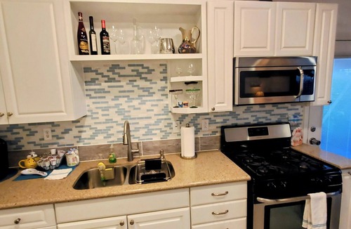 East Side Capistrano House | O'Side Playa Beach Bungalow home's Vacation Studio 1 mile east of Oceanside Pier