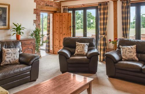 Aldborough House | Oak Barn