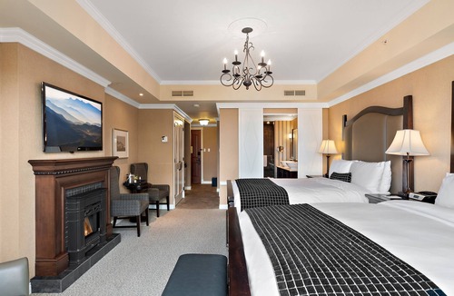 South Oak Bay Resort | Oak Bay Beach Hotel