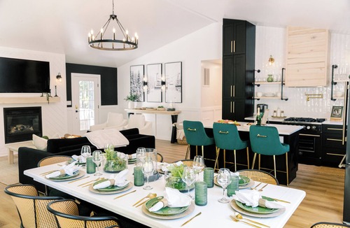 Mount Jackson House | Oak & Ember Lodge Modern Luxury Nestled in the Woods- Resort 2.2 miles away