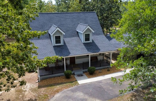 Cedar Bluff House | Oak Grove Cottage on Weiss Lake
