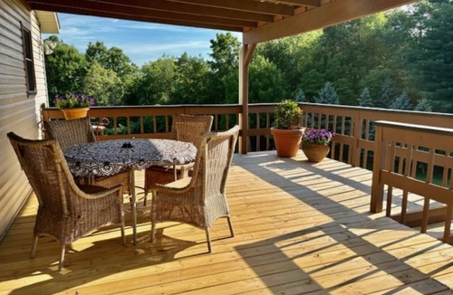 Carrollton House | Oak Haven Retreat