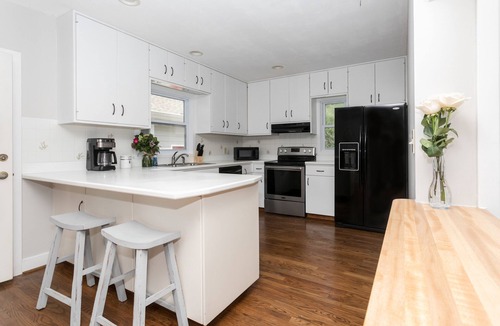 Campobello House | Oak Knob Equestrian Home