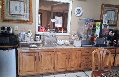 Durant Hotel | Oak Tree Inn